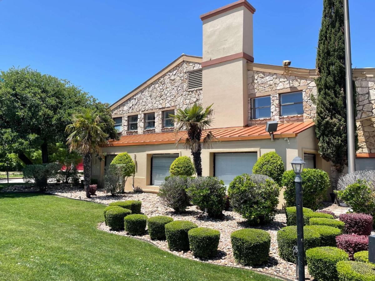 Suites North Richland Hills Tx Екстериор снимка