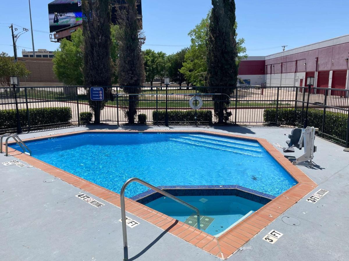 Suites North Richland Hills Tx Екстериор снимка